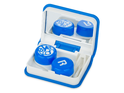 Blaues Etui im Buchdesign